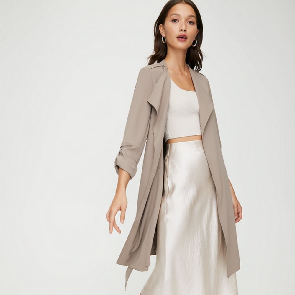 Babaton flowy trench coat